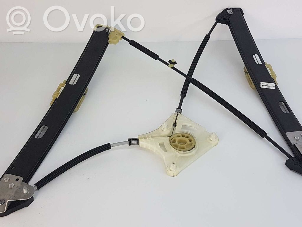 Volkswagen Polo VI Podnośnik szyby drzwi z silniczkiem 