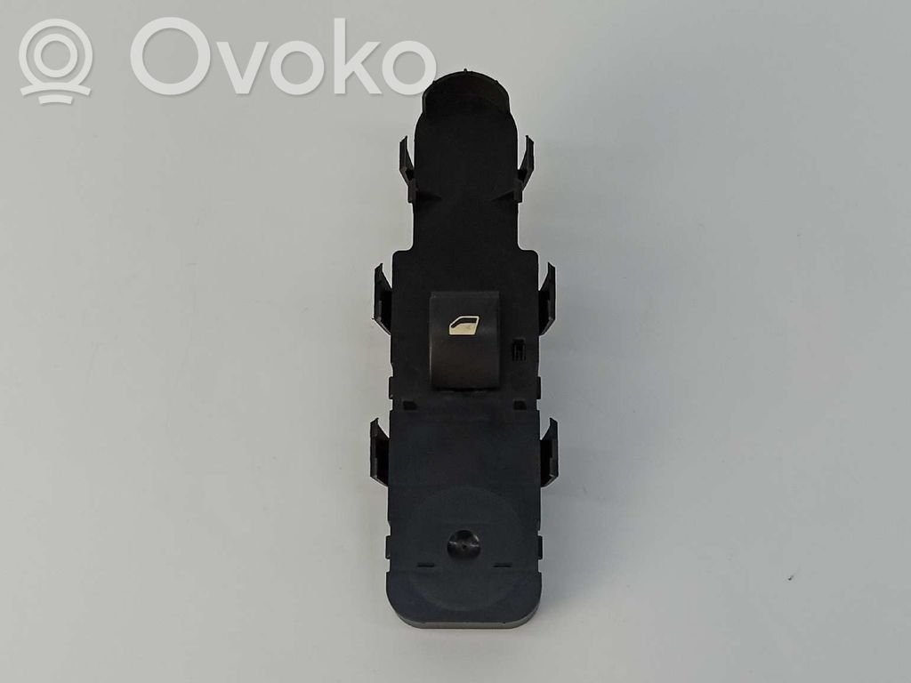 Peugeot 807 Electric window control switch 