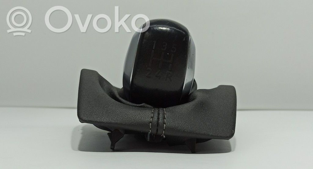 Peugeot 2008 I Vaihdetanko 