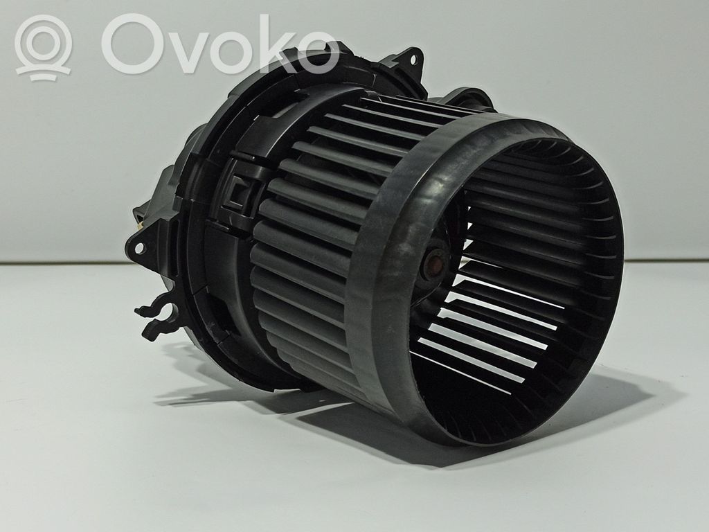 Heizungslüfter   272101005R,5P3730000,5R5833500