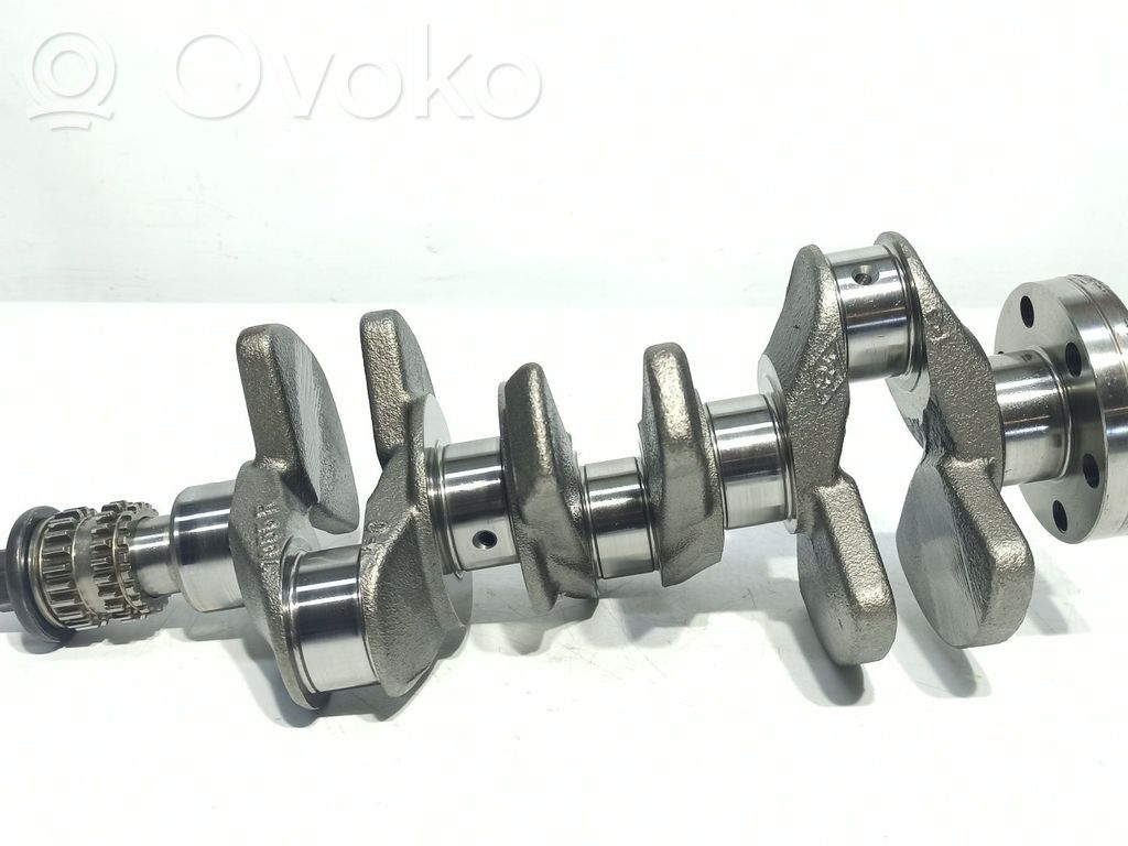 Kampiakseli   122012094R,7055R