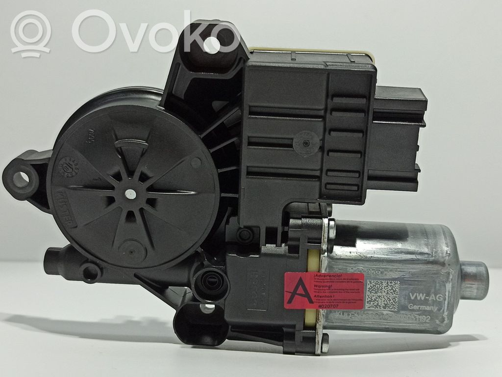 Skoda Fabia Mk3 (NJ) Motor macara geam ușă față 