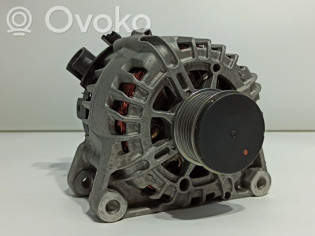 Peugeot 2008 I Alternator