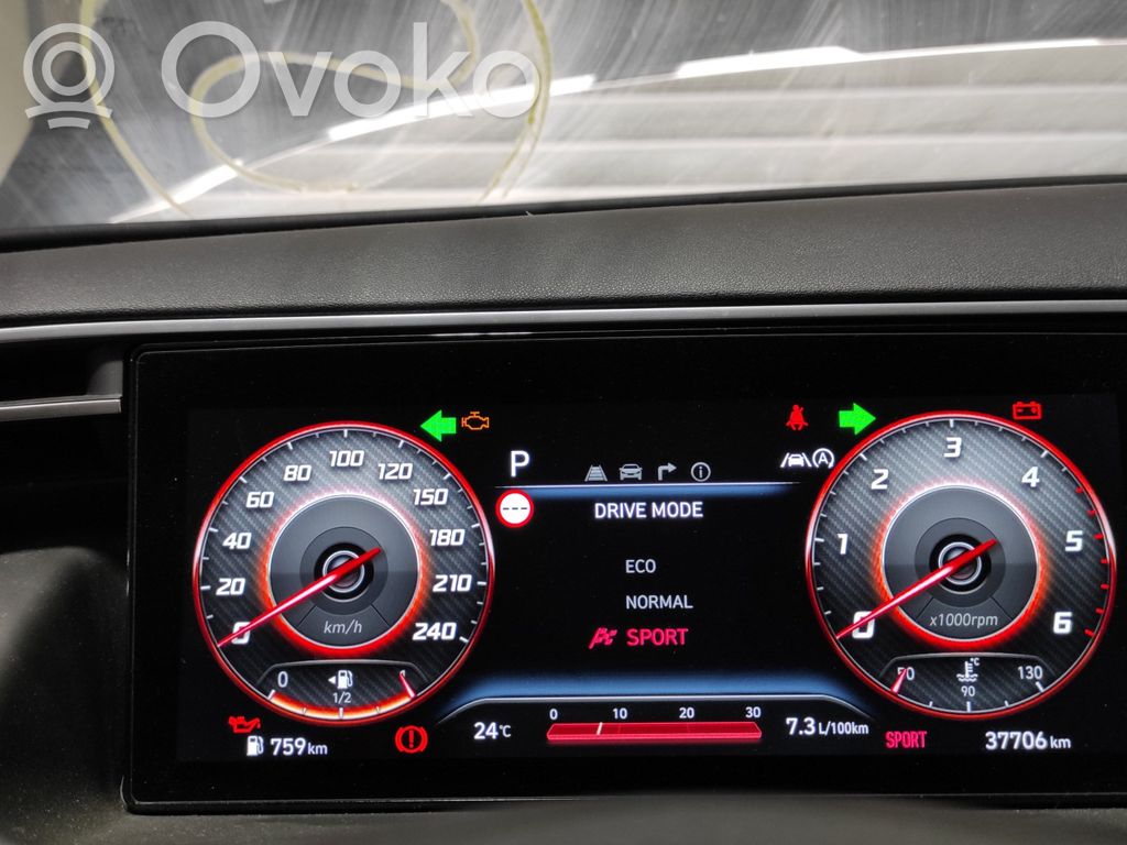 Hyundai Tucson TL Tachimetro (quadro strumenti)