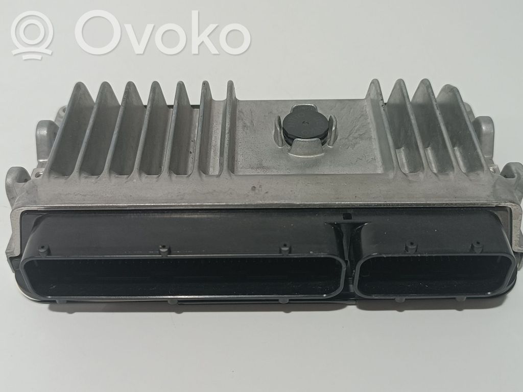 Toyota Corolla E160 E170 Engine control unit/module 