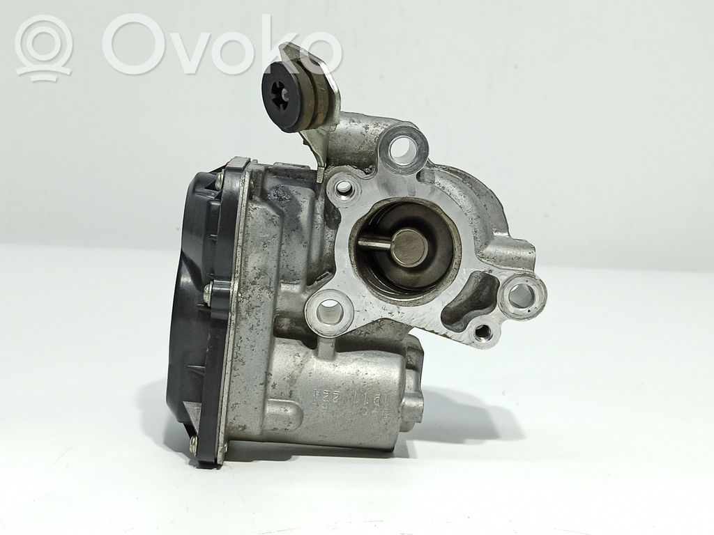 Nissan Qashqai Inne części karoserii 