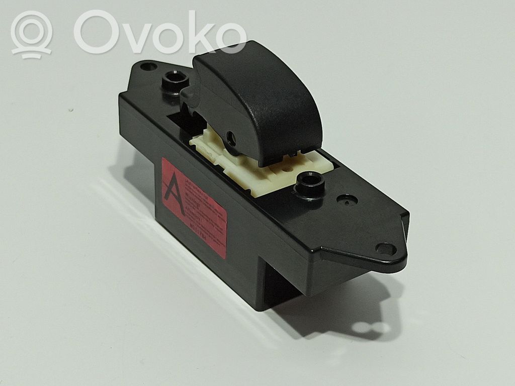 Przyciski szyb   MR587944,C8DD411MB