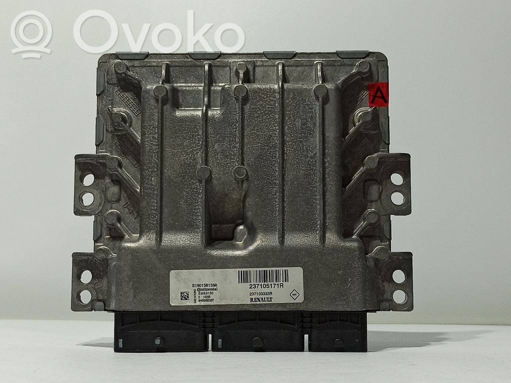 Renault Clio IV Engine control unit/module 