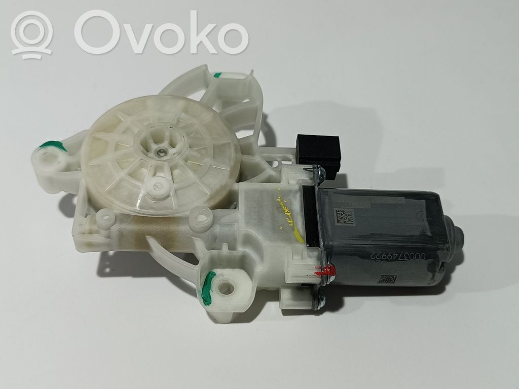 Silnik regulatora szyby drzwi przednich   A0009065706,A000906281