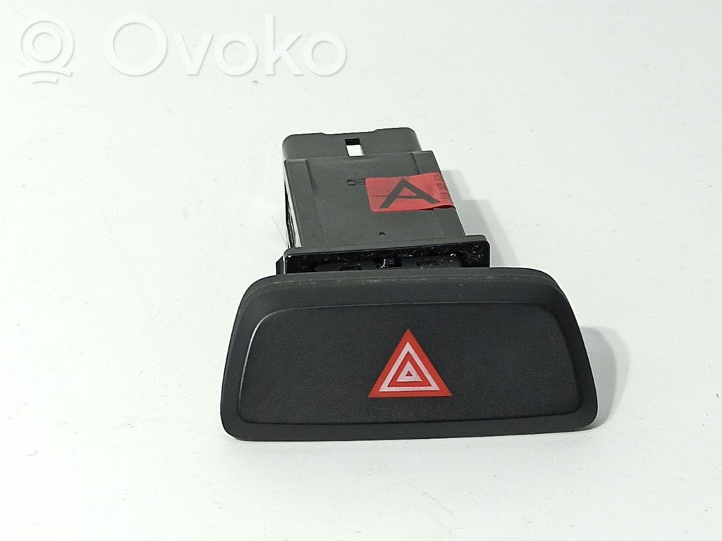KIA Picanto Hazard light switch 