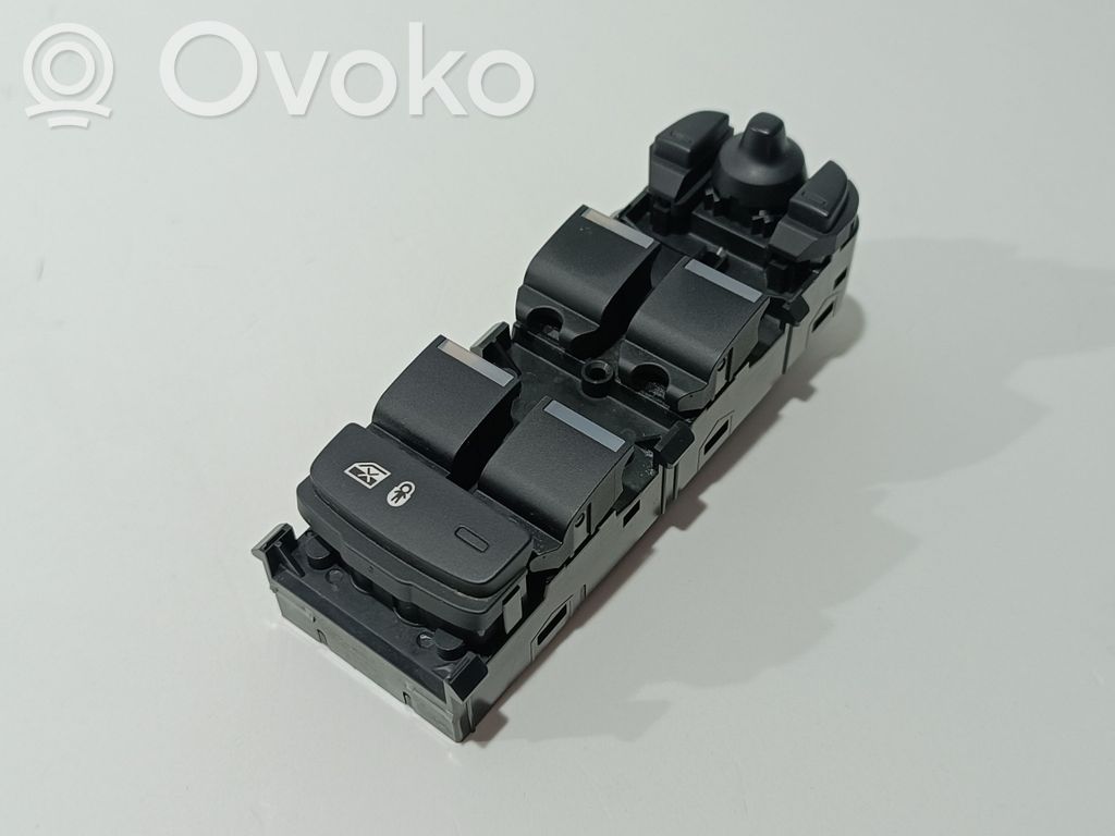 Land Rover Discovery Sport Przyciski szyb 