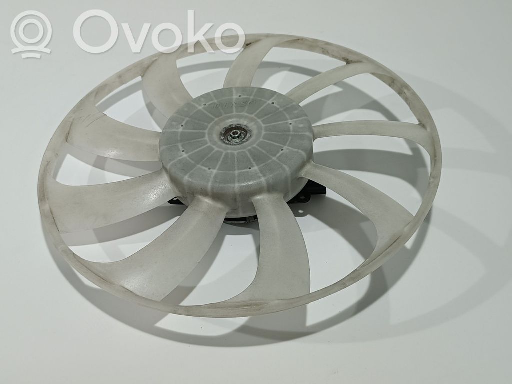 Toyota Corolla E160 E170 Ventilador eléctrico del radiador 
