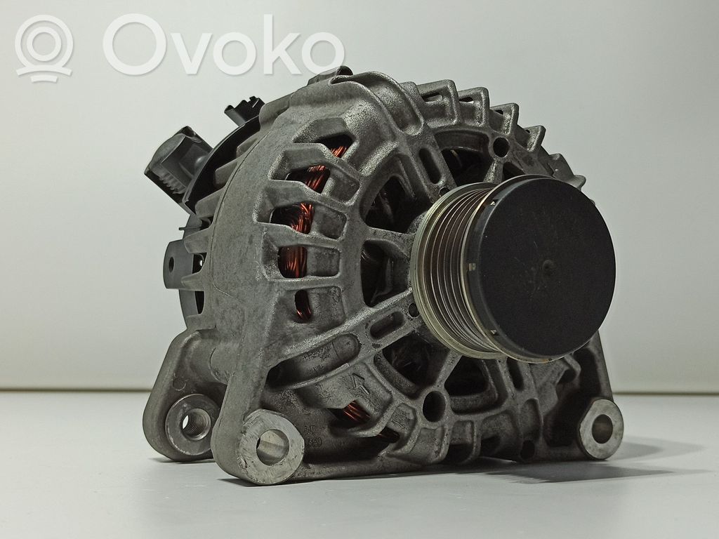 Opel Corsa F Generator/alternator 