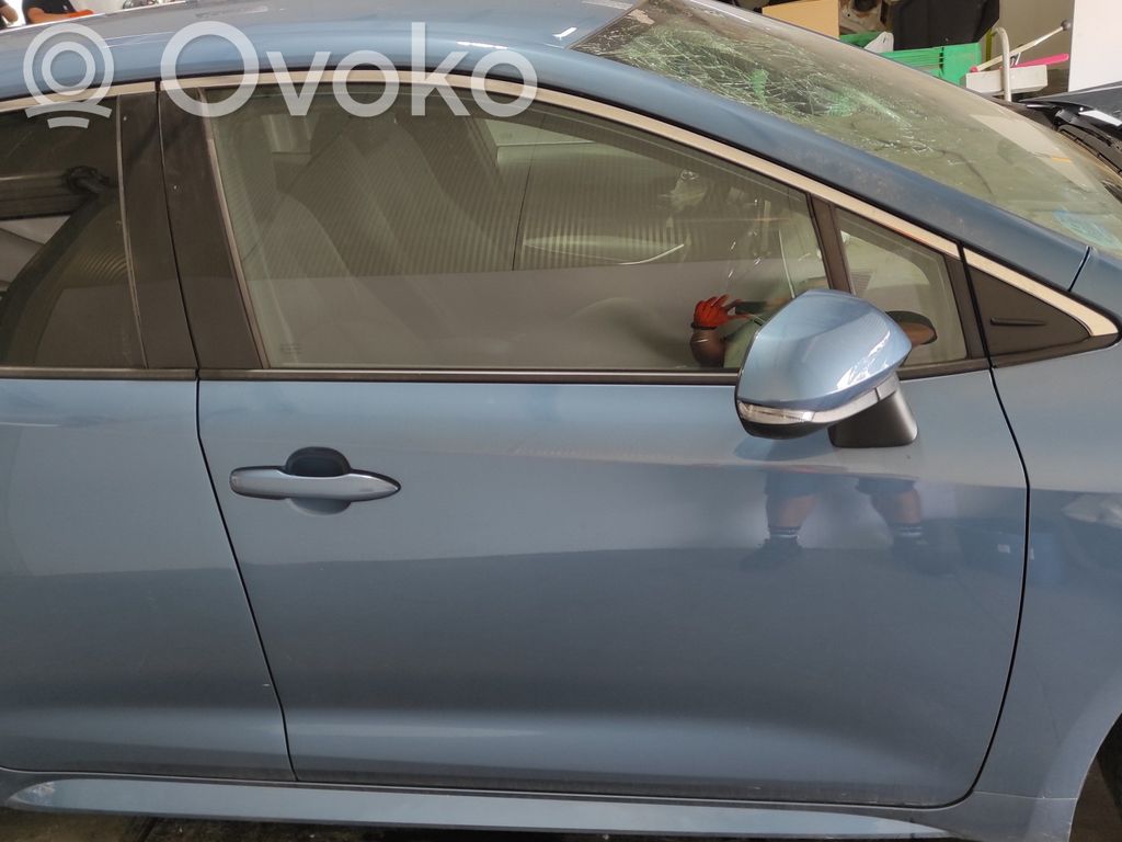 Toyota Corolla E160 E170 Front door 