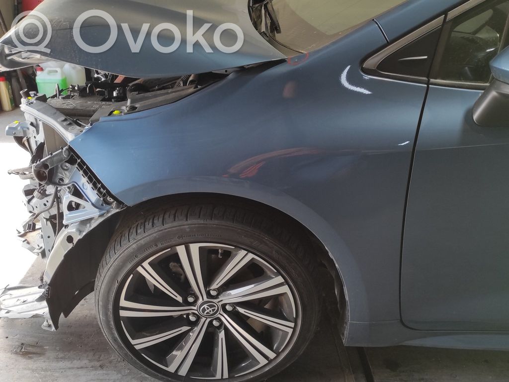 Toyota Corolla E160 E170 Laikiklis sparno 