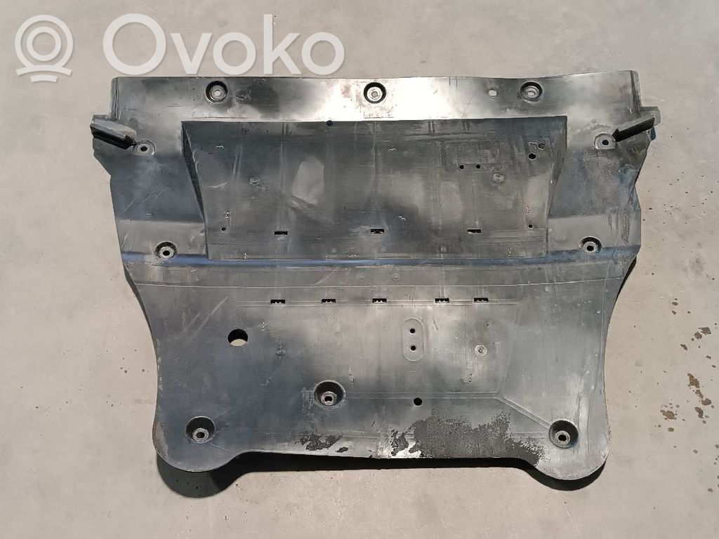 Placa protectora/protector antisalpicaduras motor   75890BB00A,75831BR00A