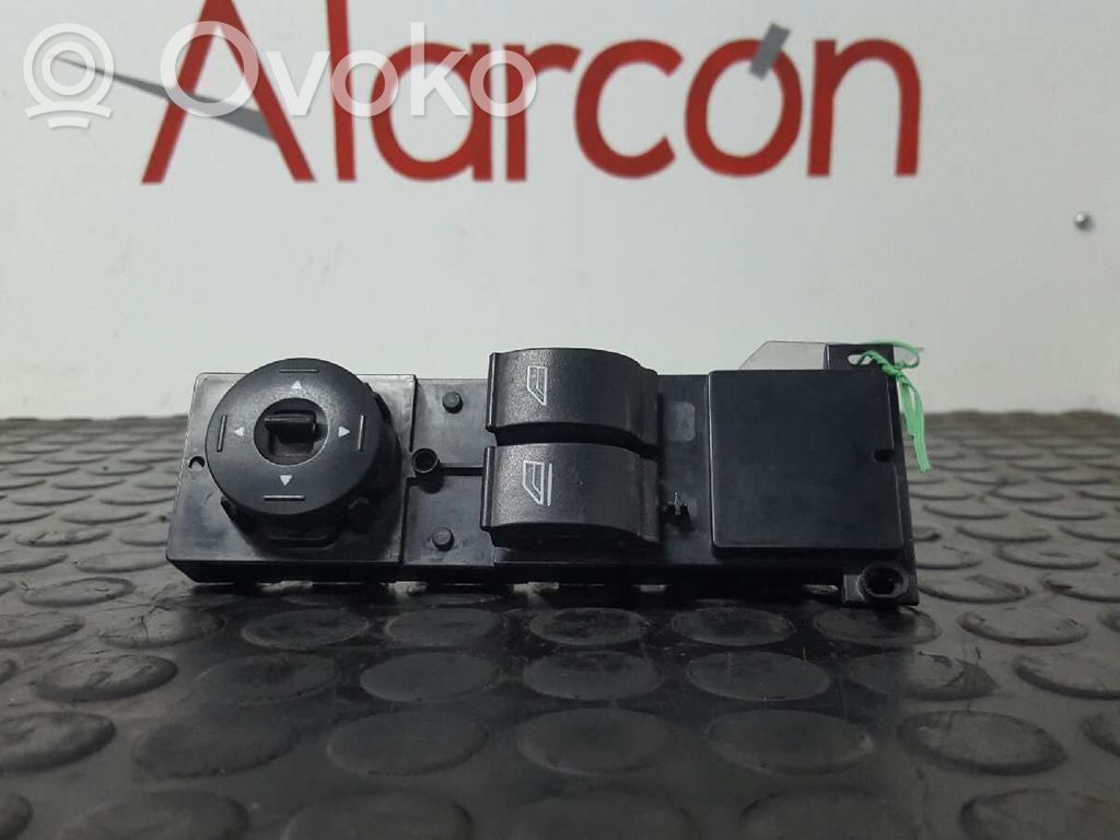 Interruptor del elevalunas eléctrico   3M5T14529CD