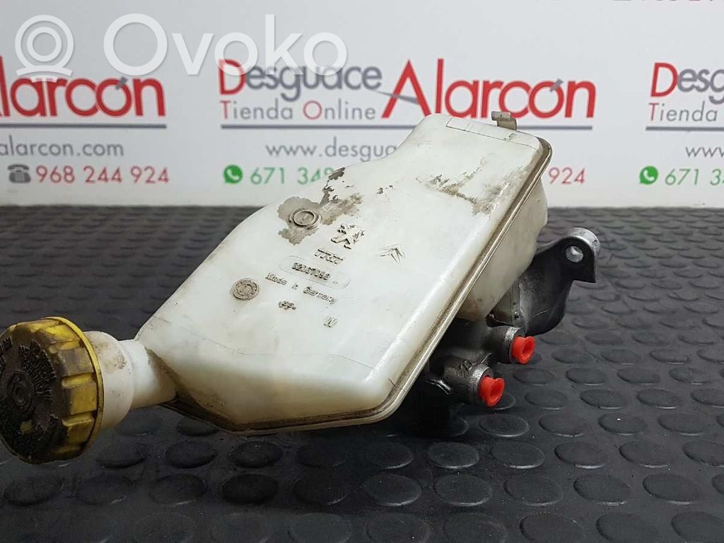 Peugeot 207 Brake booster 