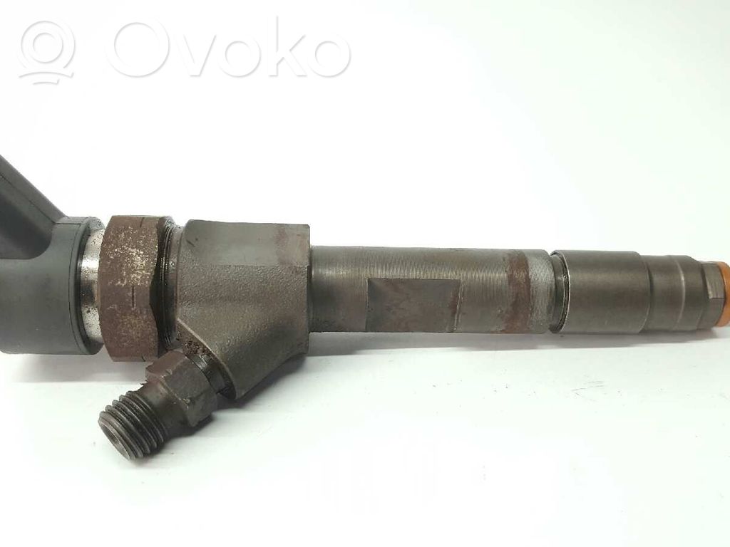 Injektor Einspritzdüse   8200100272,0445110110B