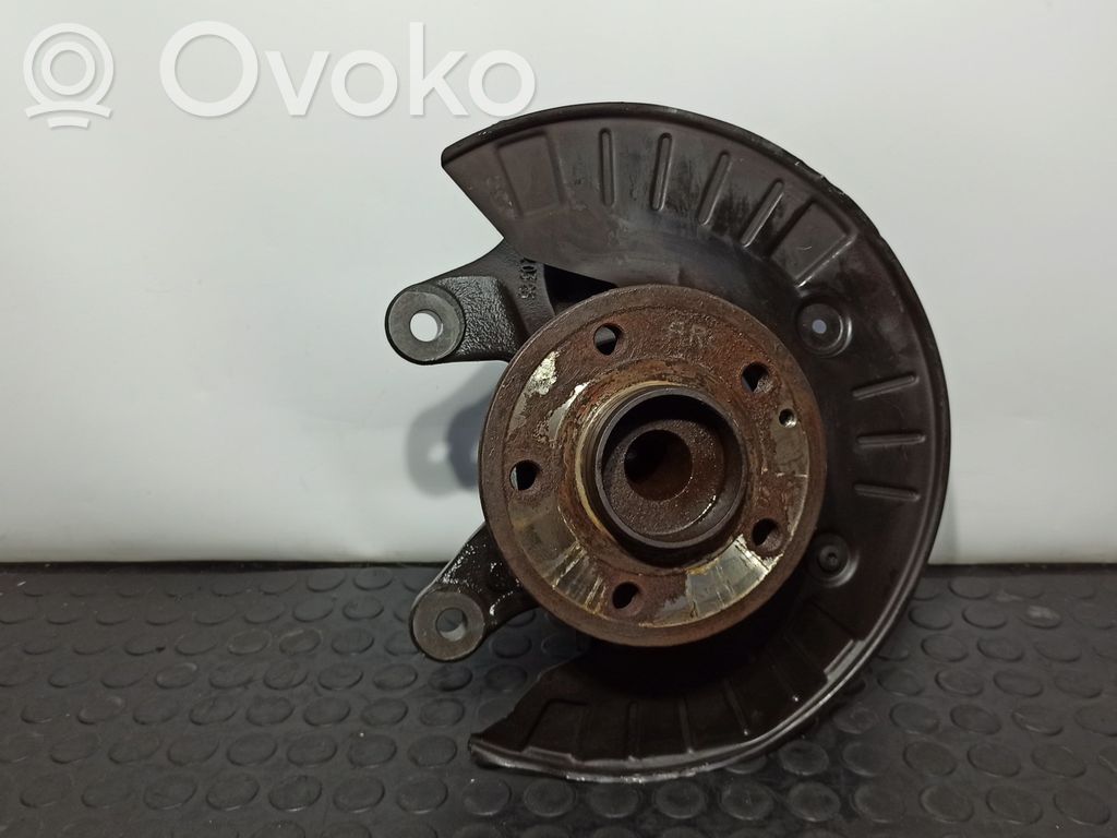 Mercedes-Benz Vito Viano W639 Fusée d'essieu de moyeu de la roue avant
