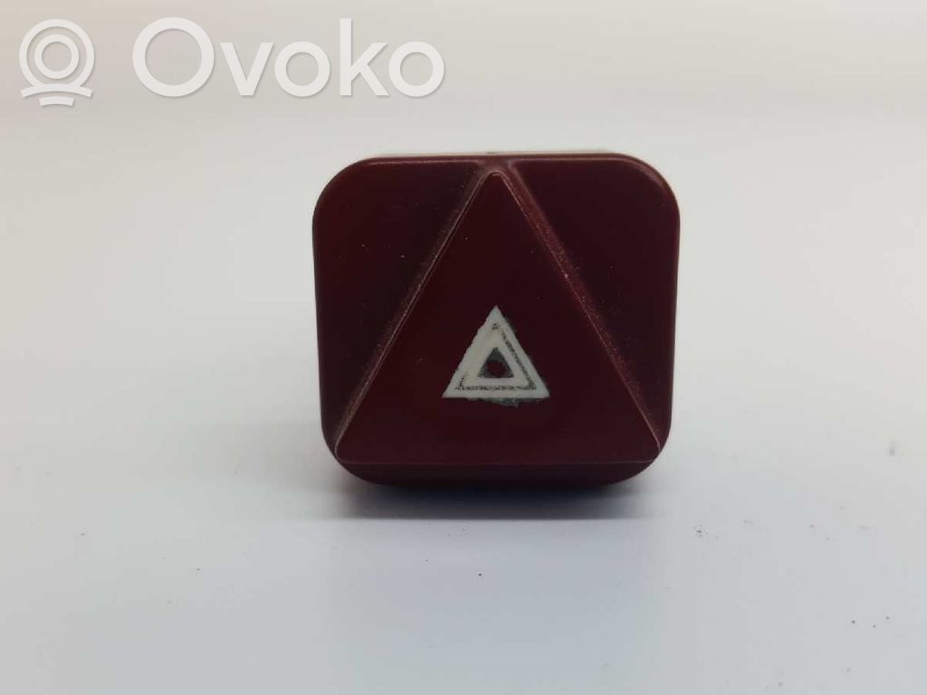 Hazard light switch   96464896KR