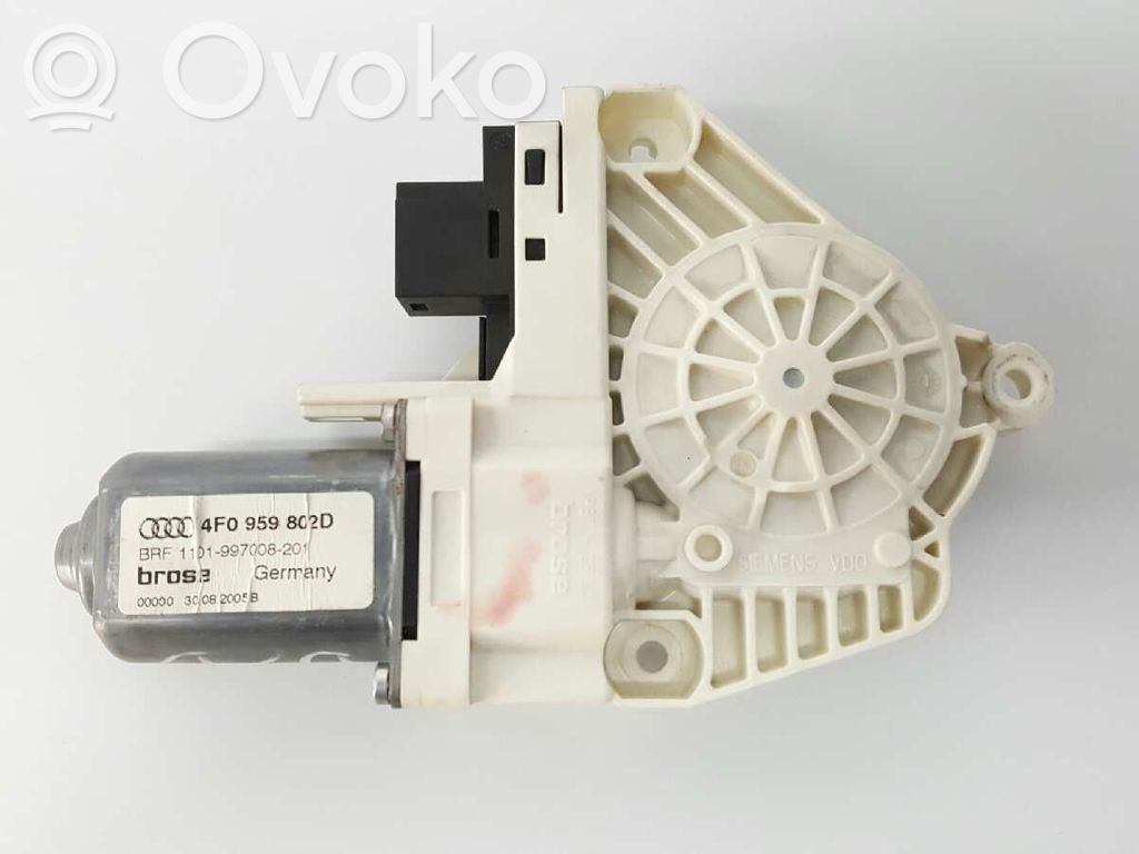 Silnik regulatora szyby drzwi przednich   4F0959802D
