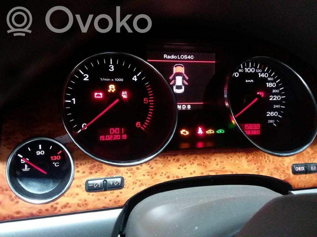 Audi A8 S8 D3 4E Speedometer (instrument cluster) 