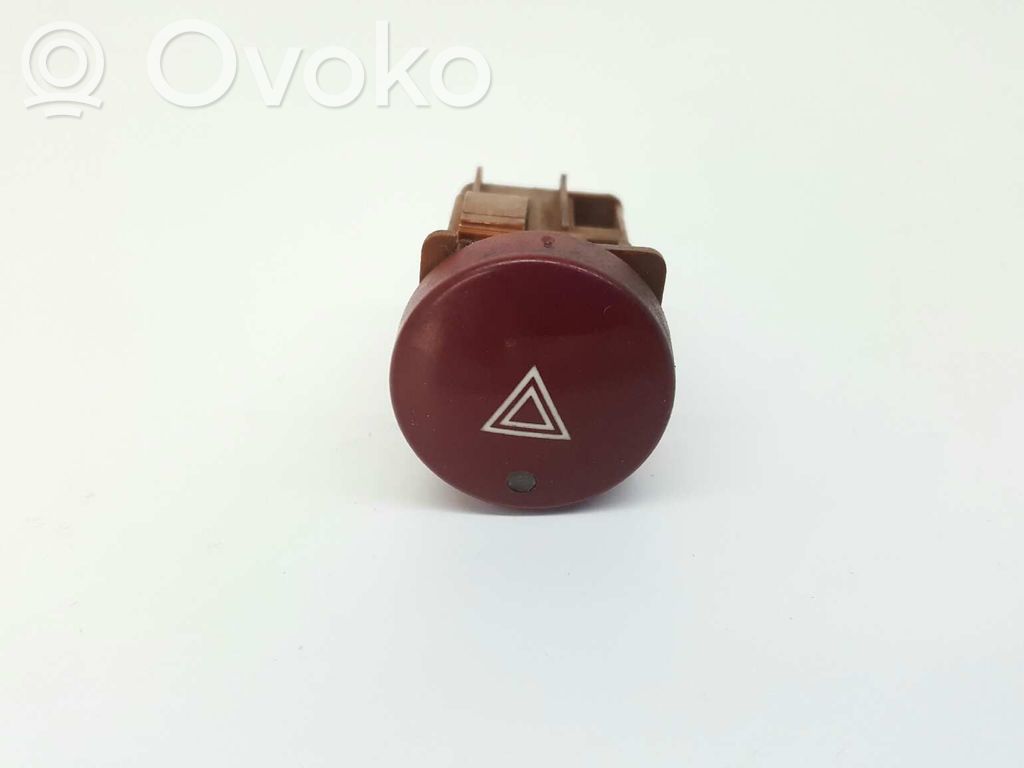 Citroen Xsara Hazard light switch 