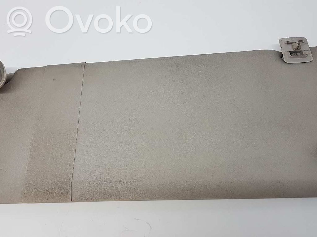 Sun visor