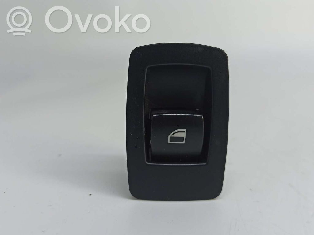 Electric window control switch   6945874,61316945874