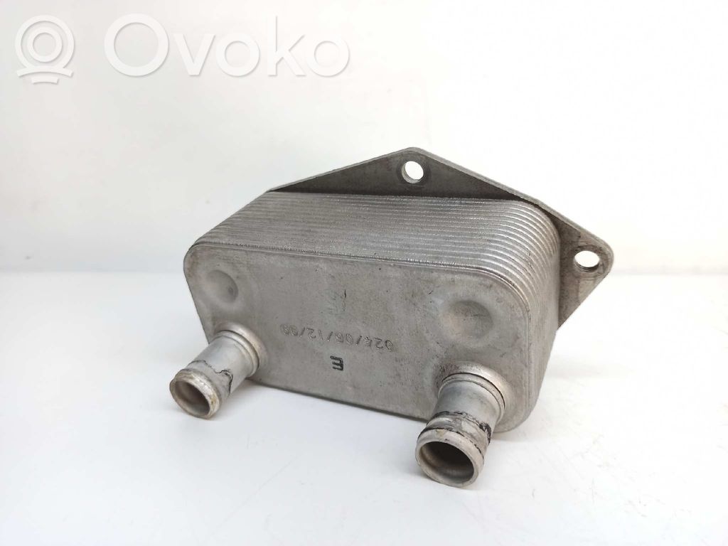BMW 3 E36 Engine oil radiator 