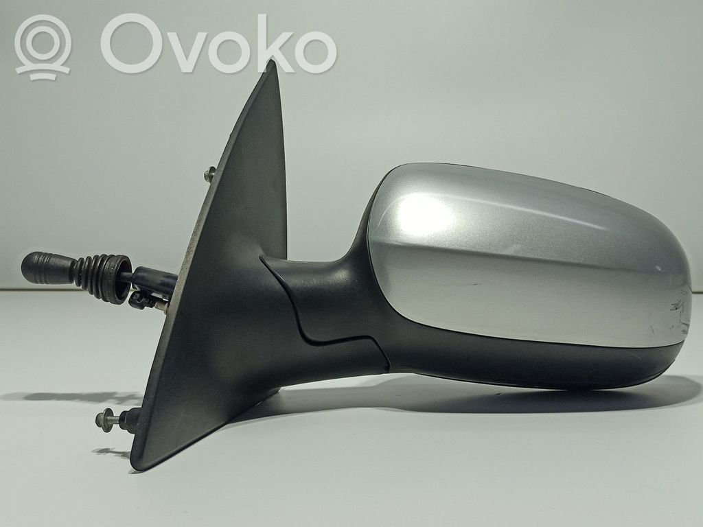 Opel Corsa C Spogulis (elektriski vadāms) 