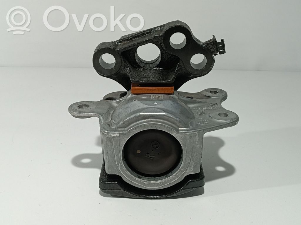 Engine mount bracket   LR155919,K8D27M121BB