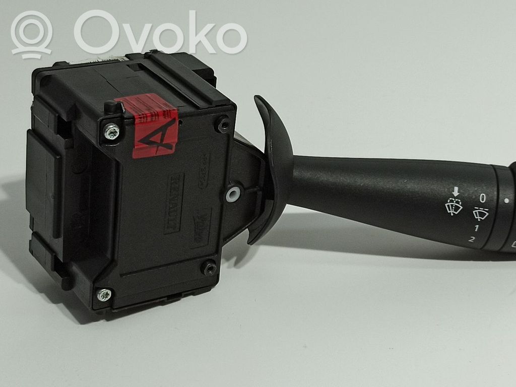 Dacia Sandero III Wiper control stalk 