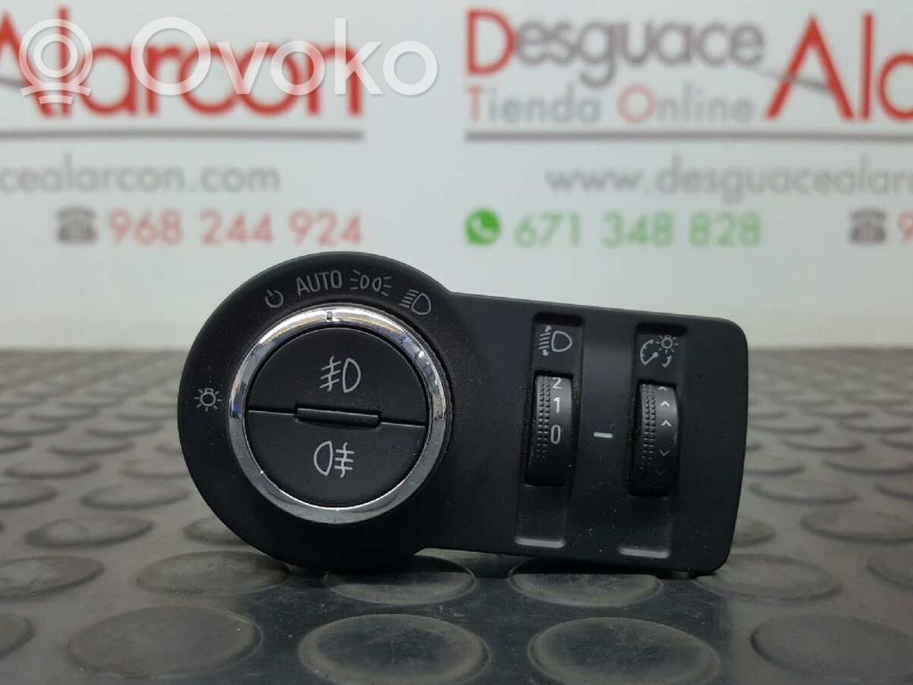 Opel Insignia A Panel lighting control switch 