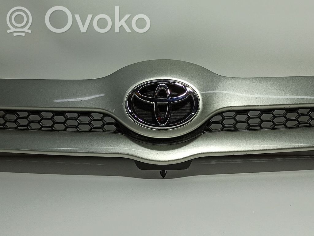 Toyota Corolla Verso AR10 Alte piese de exterior 