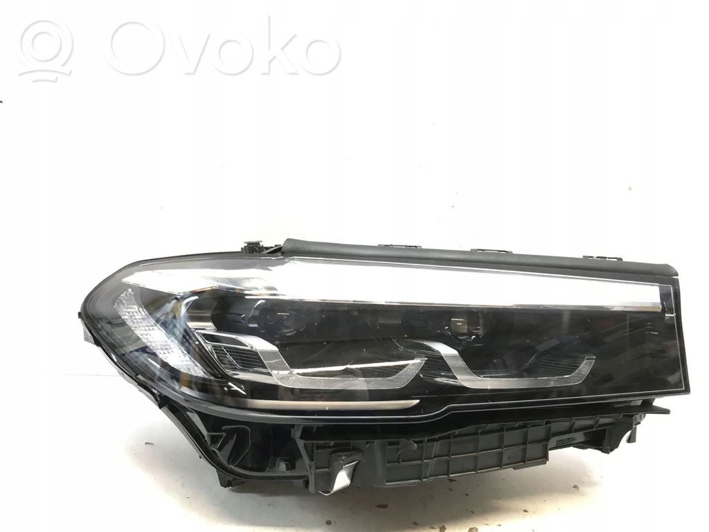 BMW 5 G30 G31 G38 Phare frontale 