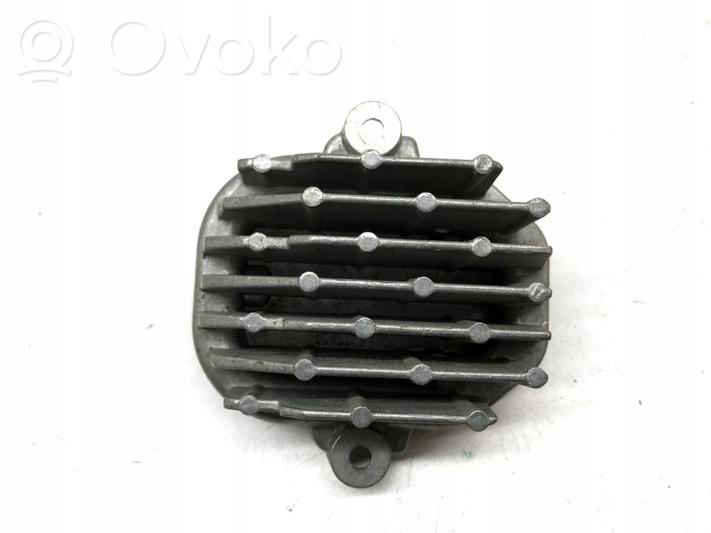 Volvo S90, V90 LED ballast control module 