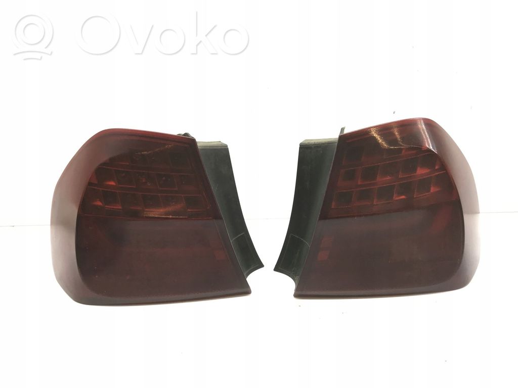 BMW 3 E90 E91 Tailgate rear/tail lights 