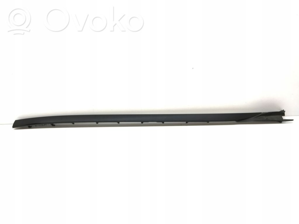 BMW X5 G05 Windshield trim 