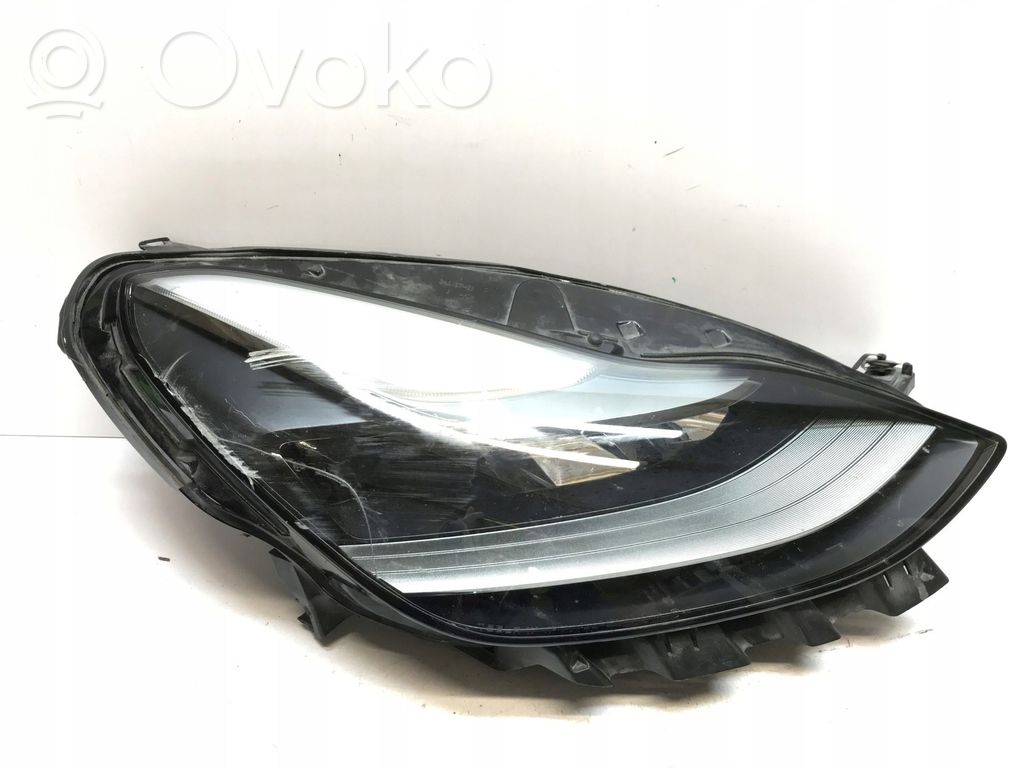 Tesla Model 3 Headlight/headlamp 