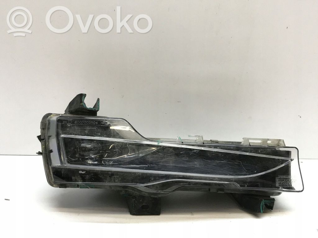 Tesla Model 3 LED-päiväajovalo 
