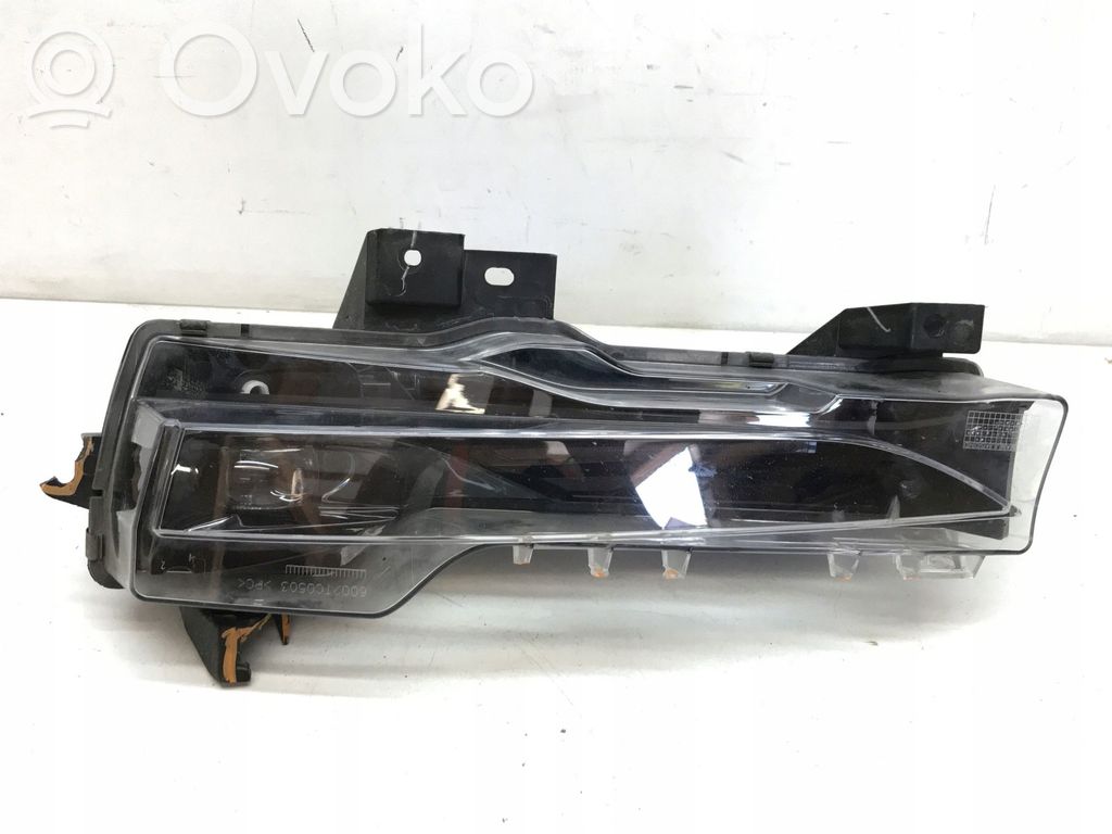 Tesla Model 3 LED-päiväajovalo 