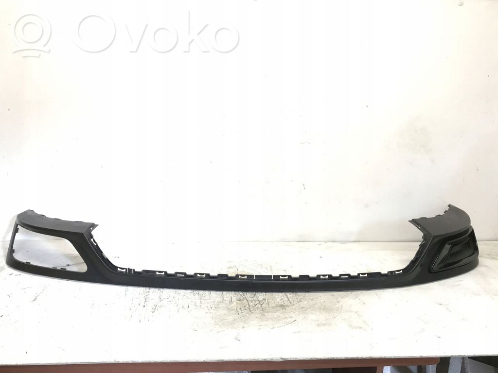 Audi Q8 Moldura inferior del parachoques trasero 
