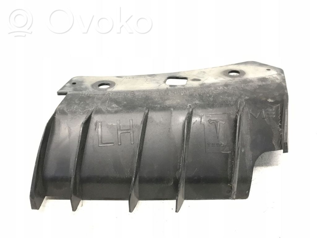 Tesla Model 3 Front bumper mounting bracket 