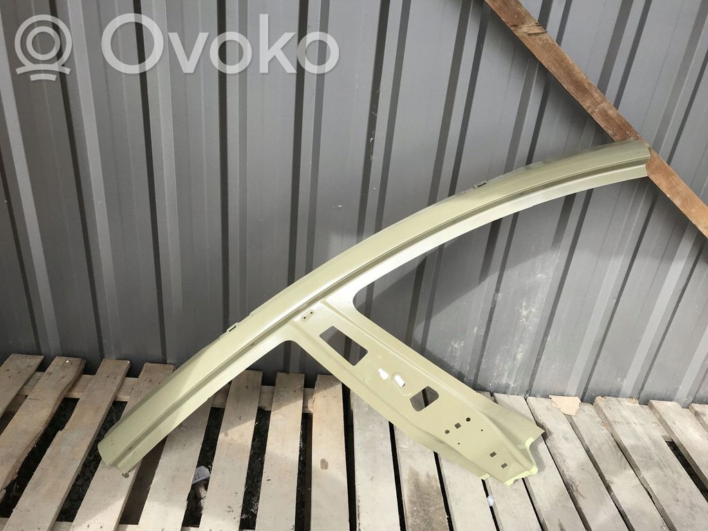 Tesla Model 3 Kita salono detalė 
