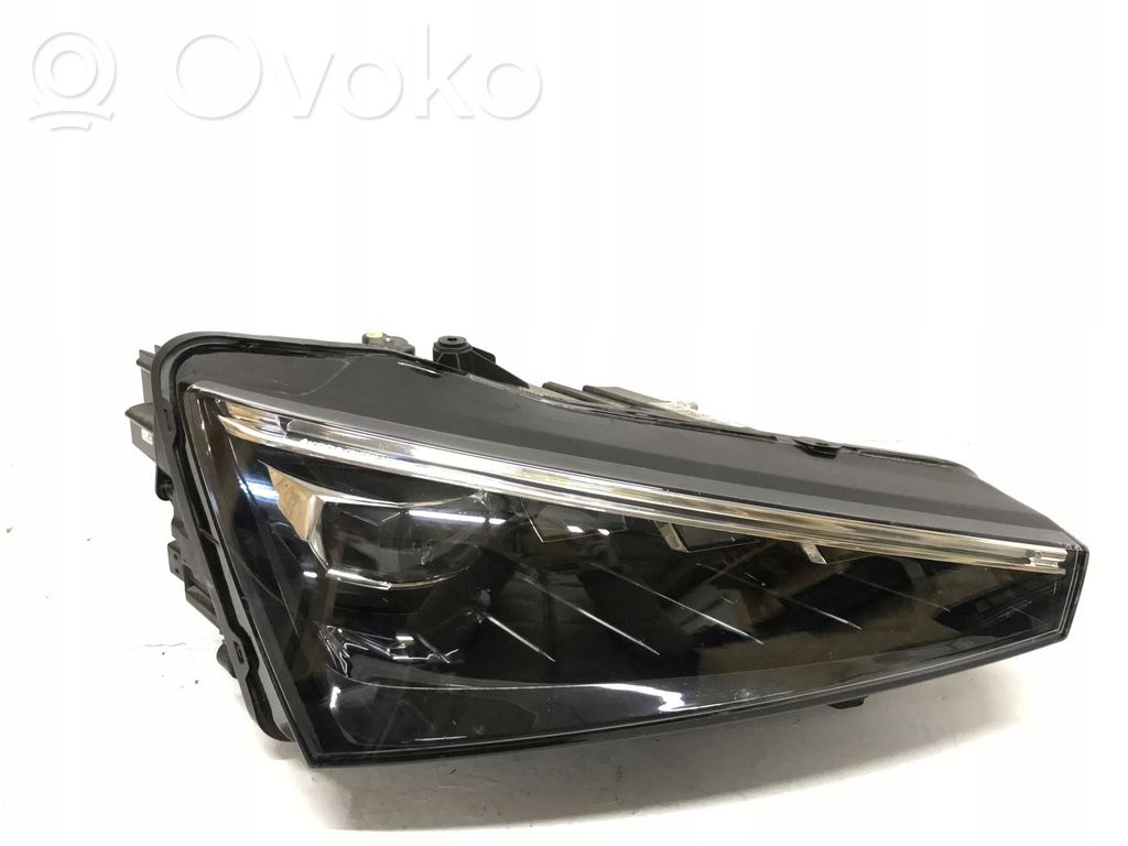 Skoda Scala Headlight/headlamp 