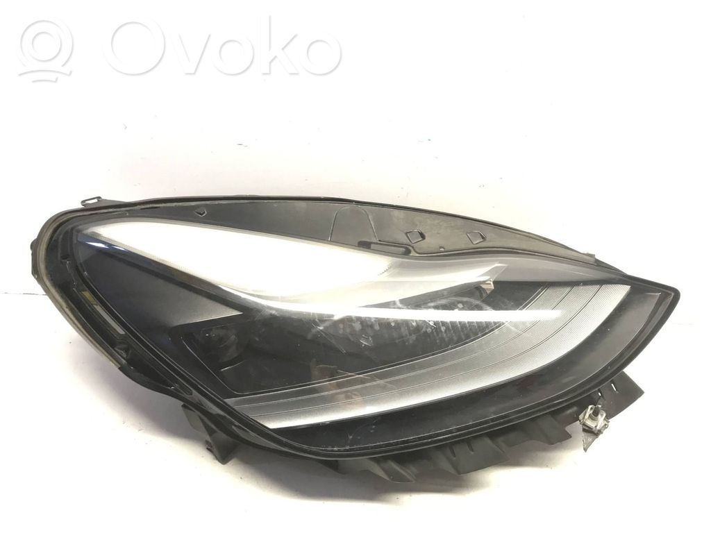 Tesla Model Y Headlight/headlamp 