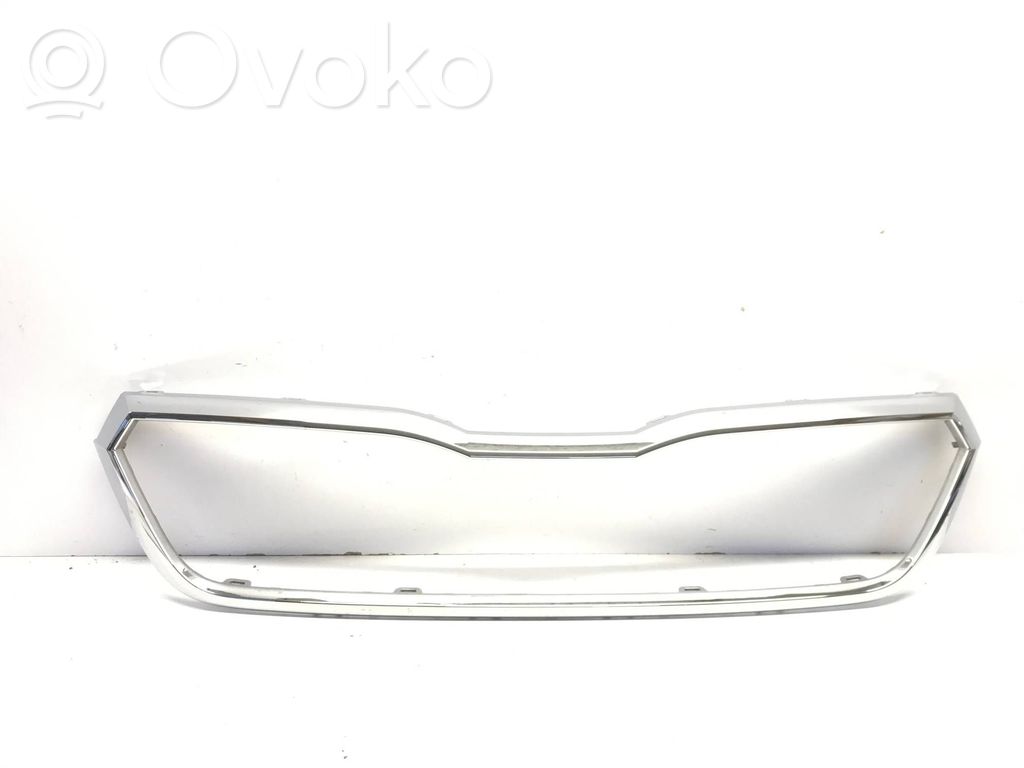 Skoda Scala Etusäleikkö 