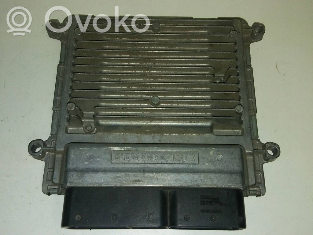 Dodge Grand Caravan Unidad de control/módulo ECU del motor 